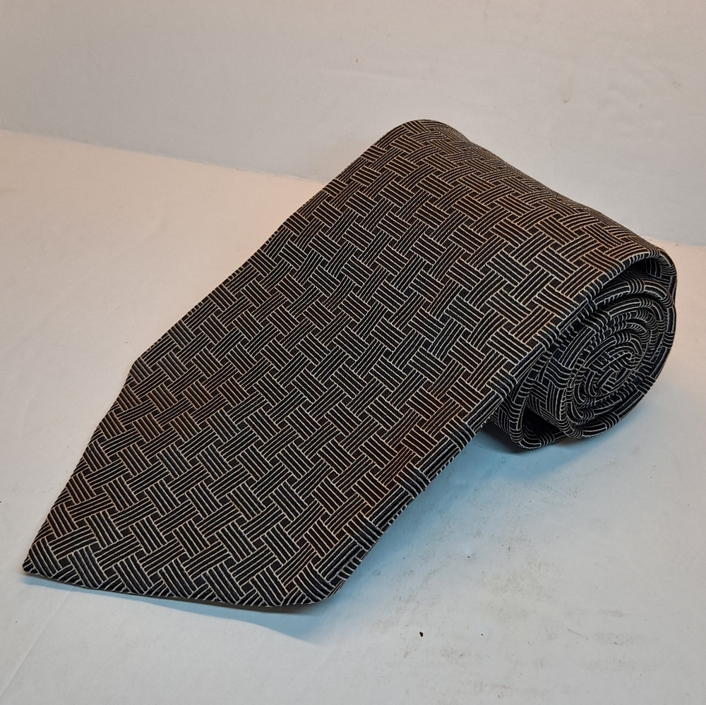 Polo By Ralph Lauren 57” Men’s Repp Tie 100% Silk  USA Black/Grey Neiman Marcus